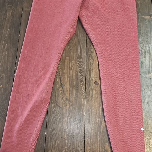 Nike therma fit tights - Picture 2 of 8